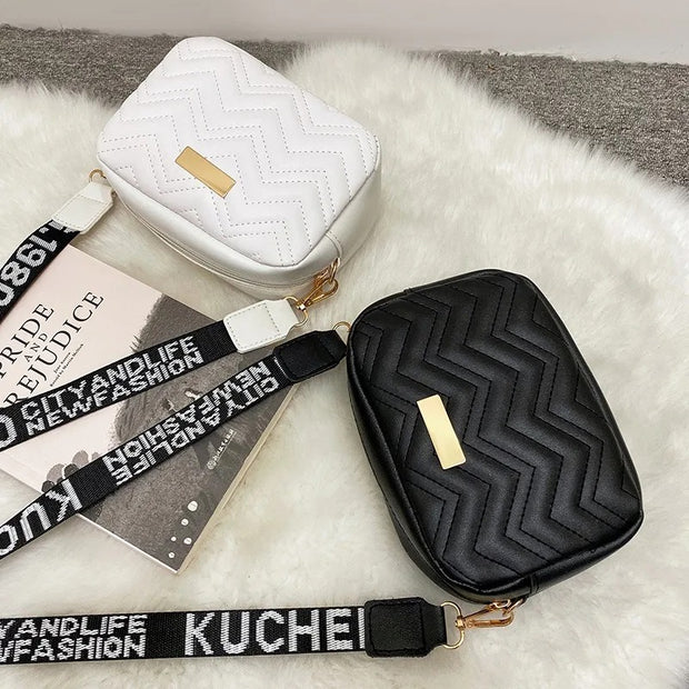 Waves Crossbody Bag - Brown